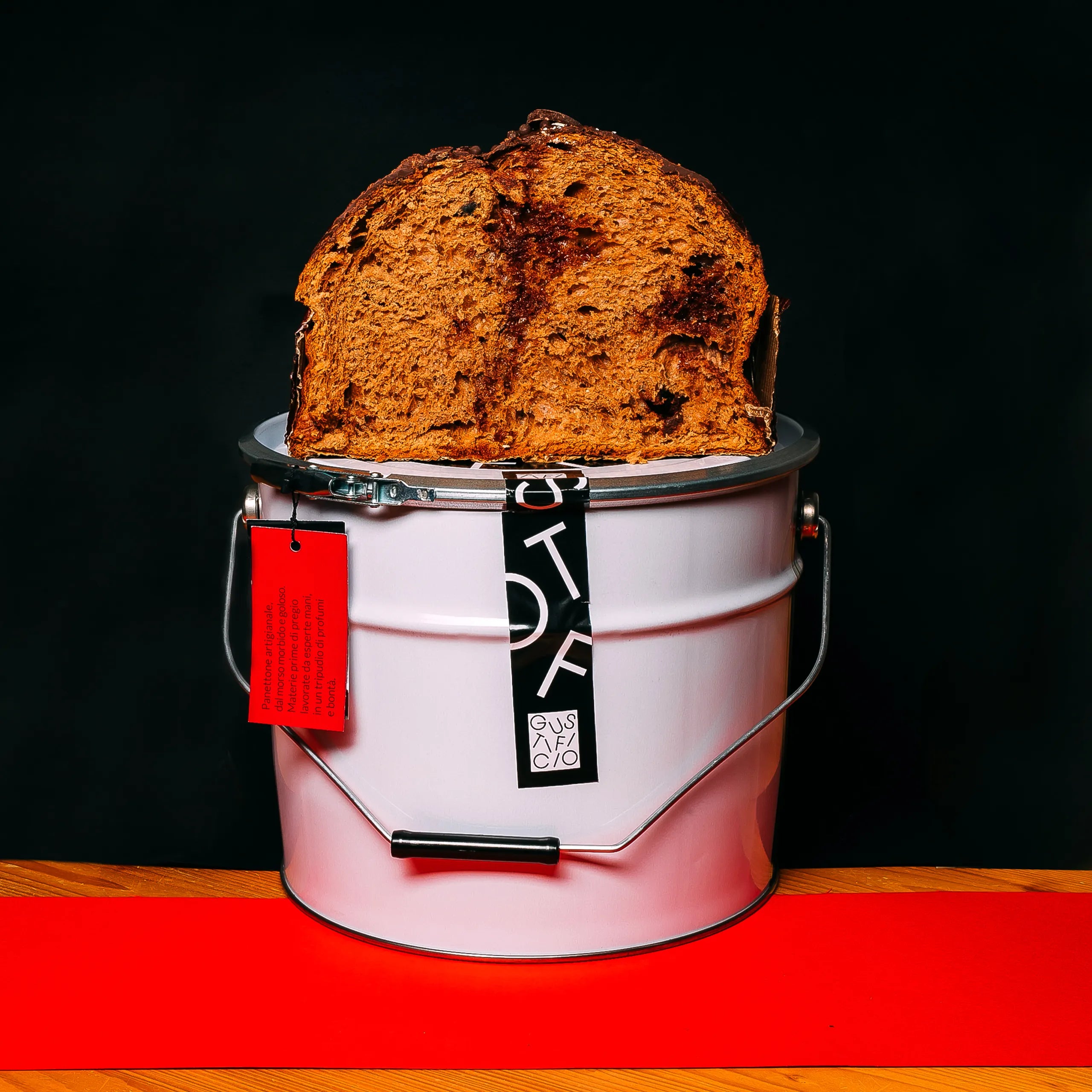 Panettone Foresta Nera in Latta Magnum 1,5 Kg – Gustificio